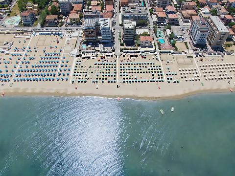 Marina di Viserbella – bagni 48-49 Viserbella di Rimini – N.
